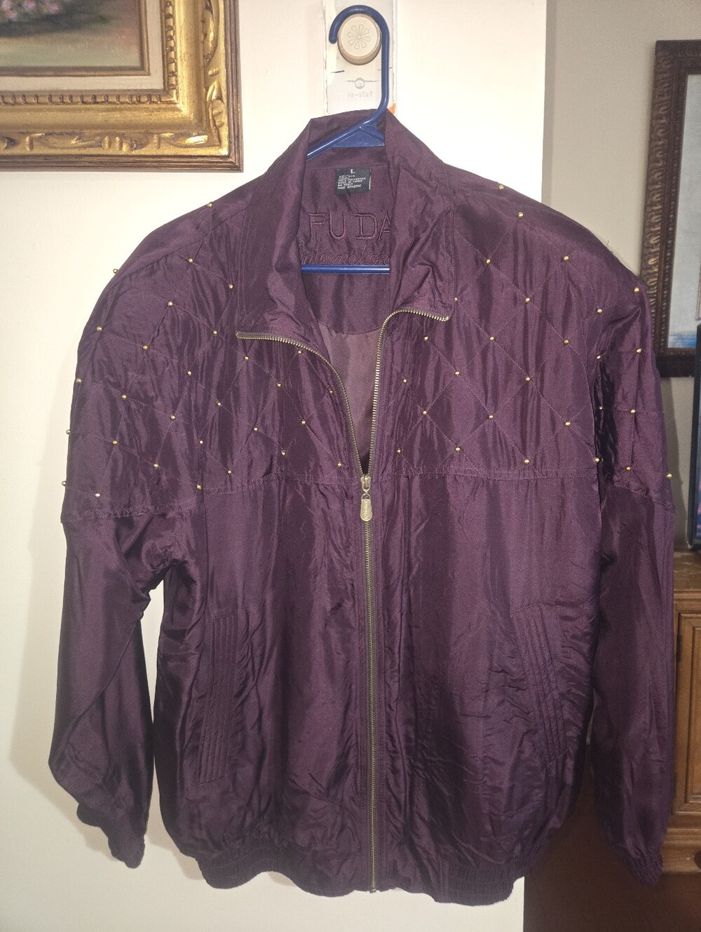 Fuda 100% SilkWomen's Quilted Zip-Front Jacket In Cherry Color With Gold Beads